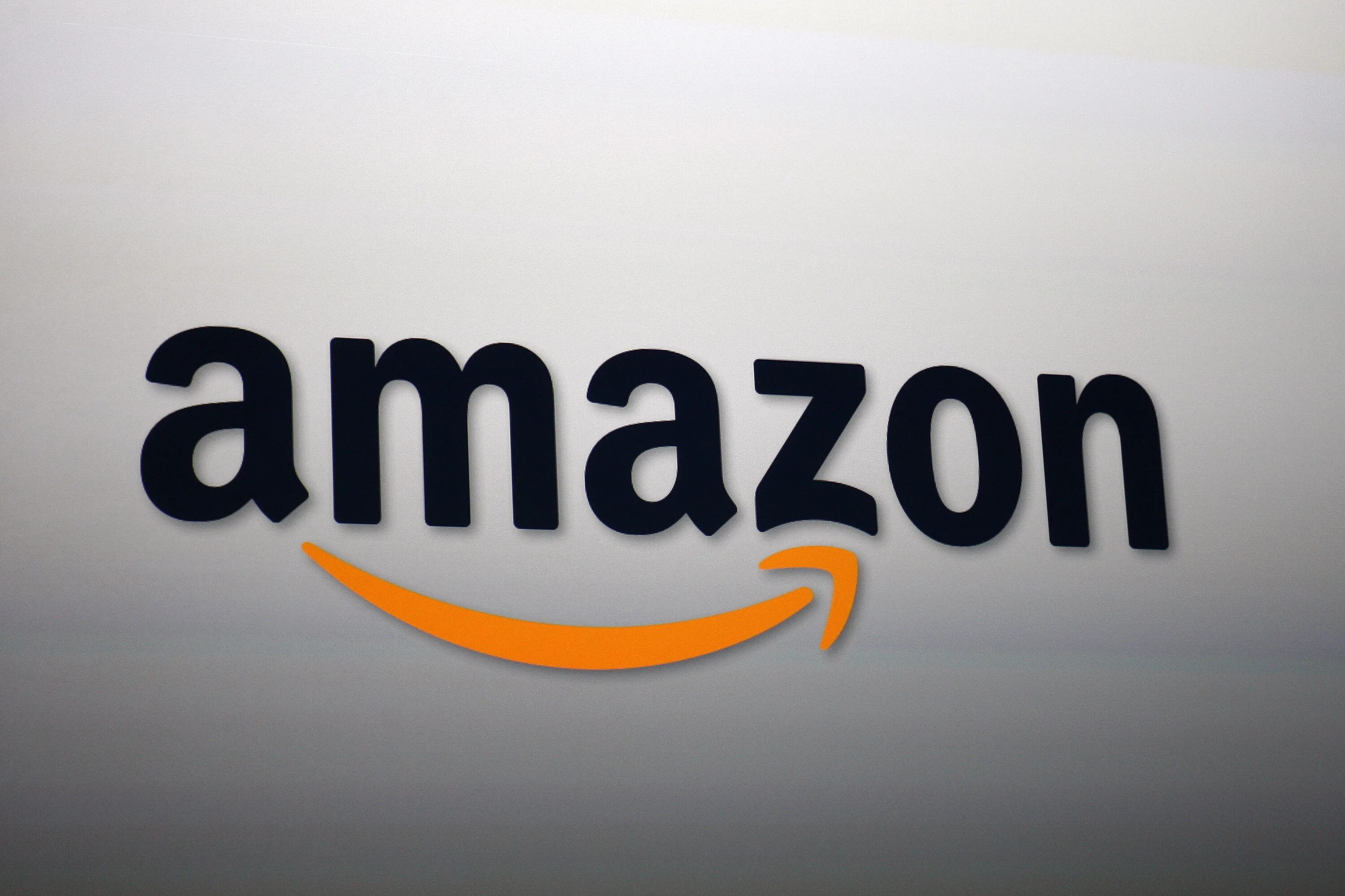 Amazon d. Амазон лого. The Amazon. Амазон логотип без фона. Круглый логотип Amazon.