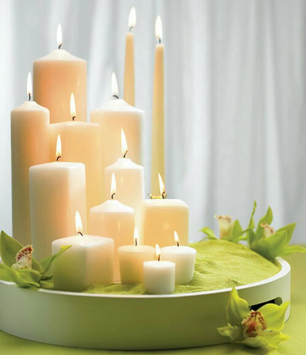 Красивые свечи. Интерьерные свечи. Свечи красивые декоративные. Композиция из свечей. Глянцевые свечи