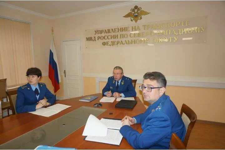 Проверка транспортной прокуратуры. Проверка транспортной прокуратуры. Прокурорские погоны. Пракрори. Проверка транспортной прокуратуры.