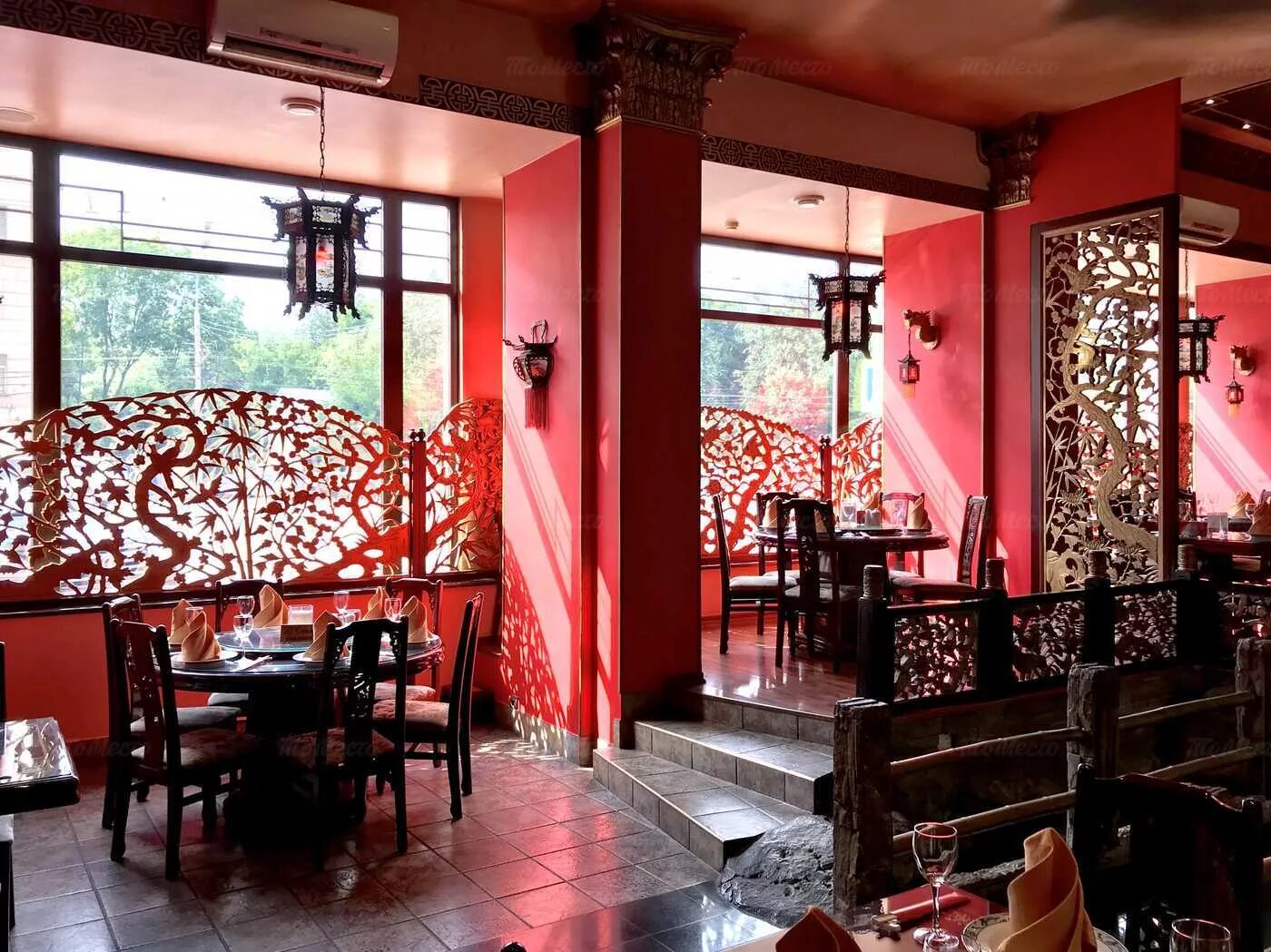 Ресторан дракон ленинский проспект. Ресторан дракон ленинский проспект. Храм дракона ресторан. Кафе храм дракона москва. Ресторан дракон ленинский проспект.