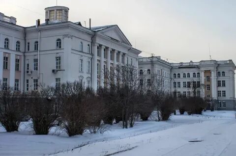 Городская больница главный корпус