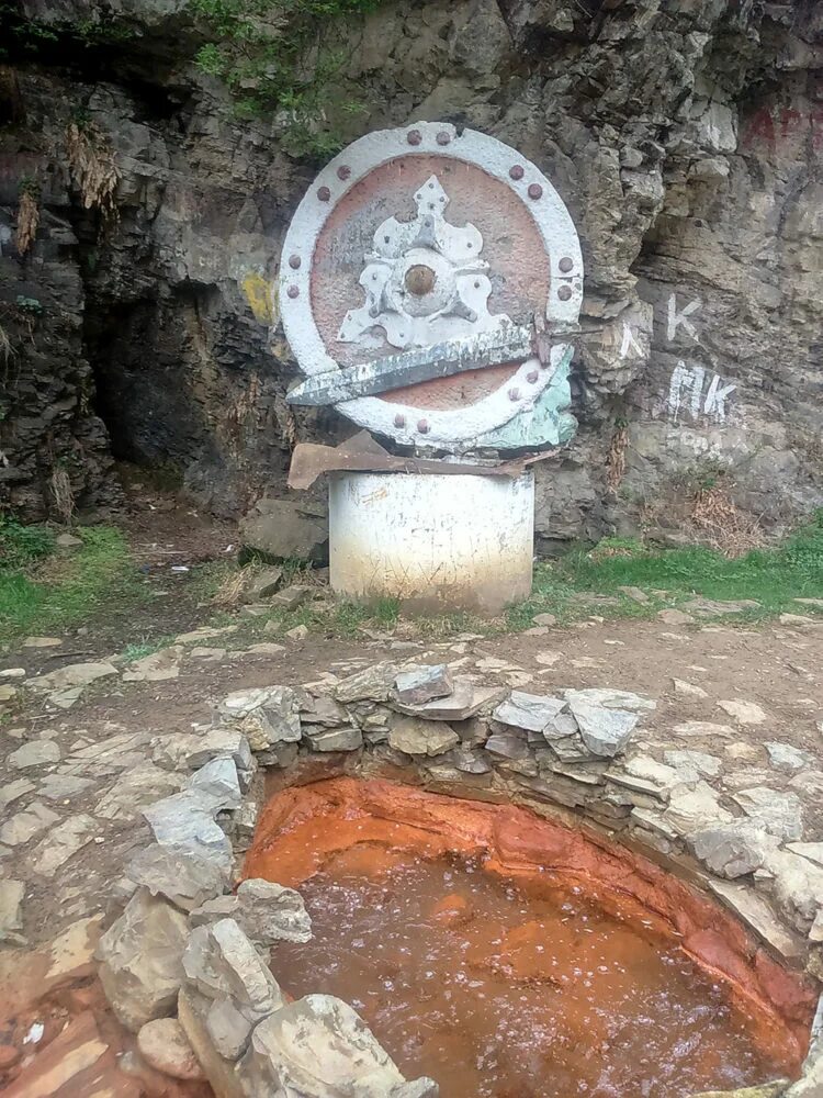 Нарзан откуда. Долина нарзанов кабардино-балкария. кисловодск заповедник долина нарзанов. поляна нарзанов кисловодск.