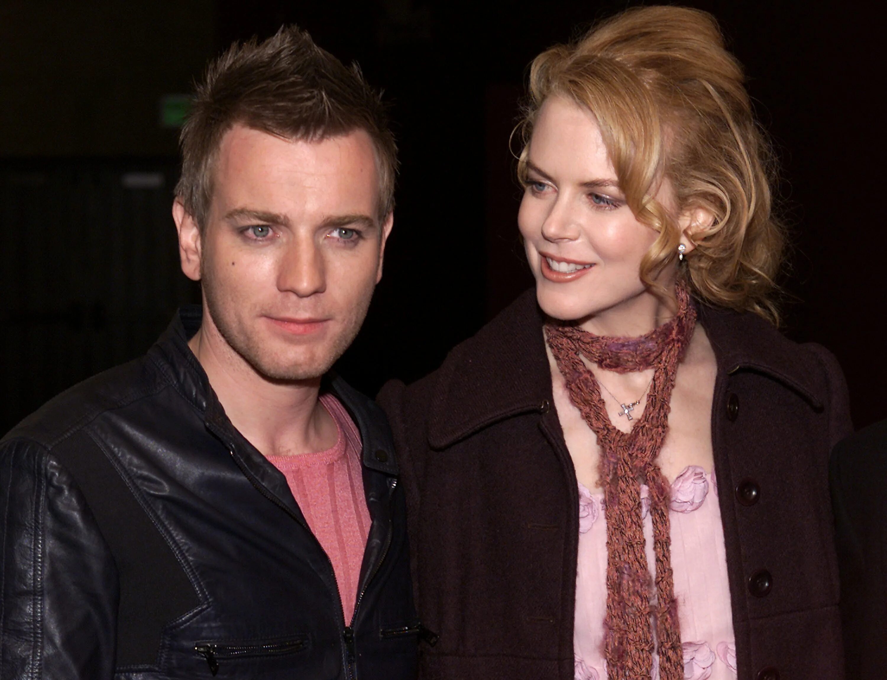 Nicole kidman eyes. Ewan mcgregor nicole kidman. Nicole kidman ewan mcgregor. Ewan mcgregor & nicole kidman обложка. Кидман мулен руж.