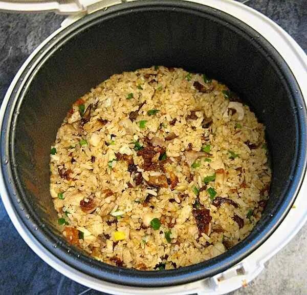 Плов с курицей в мультиварке поларис рецепт. Плов мултиварке максаел. плов из курицы в мультиварке. плов в мультиварке тефаль. плов в мультиварке панасоник с курицей.