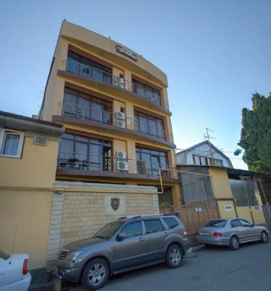 Элон адлер. Элона 2 адлер. Элона 2 адлер. Ellison элона адлер. Элона гостевой дом в адлере.