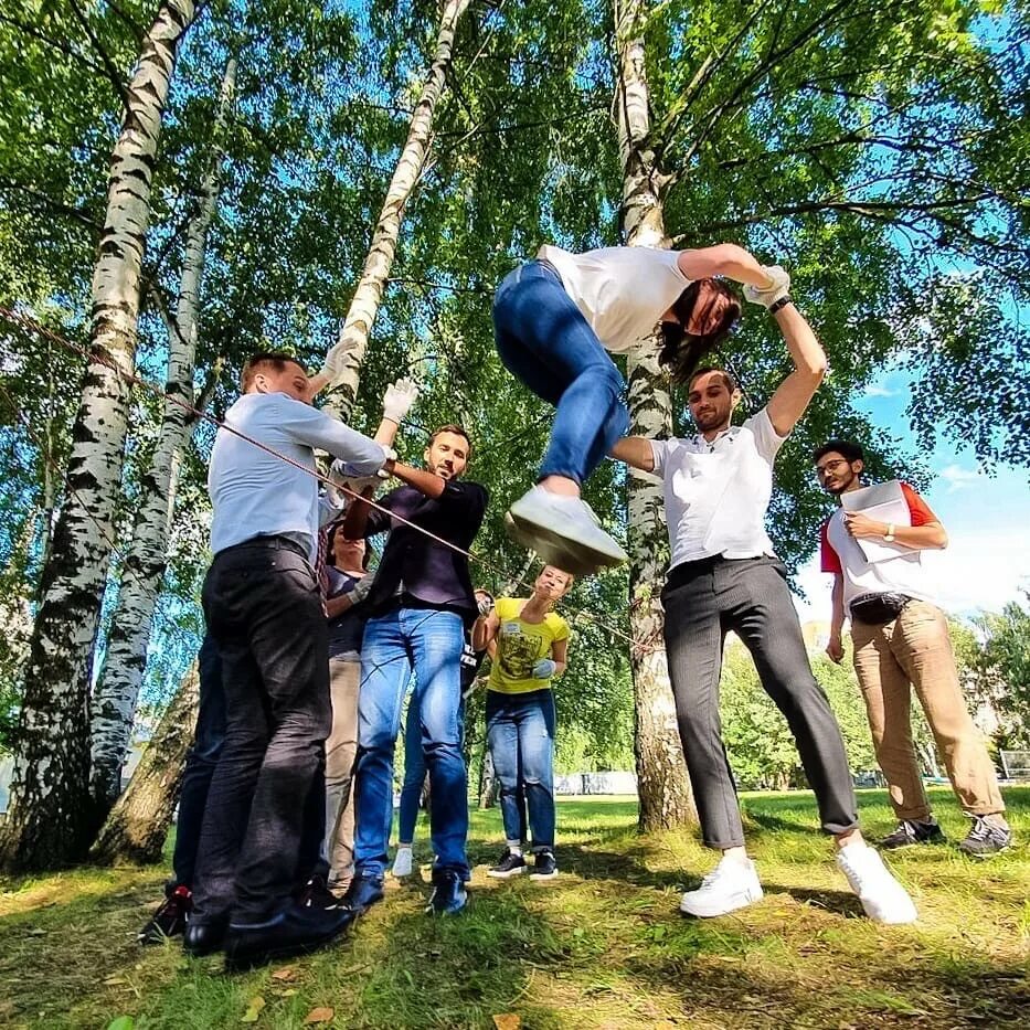 Тимбилдинг. Деревянный реквизит для тимбилдинга. Тимбилдинг для подростков. Тимбилдинг взрослые и дети. Сценки природа