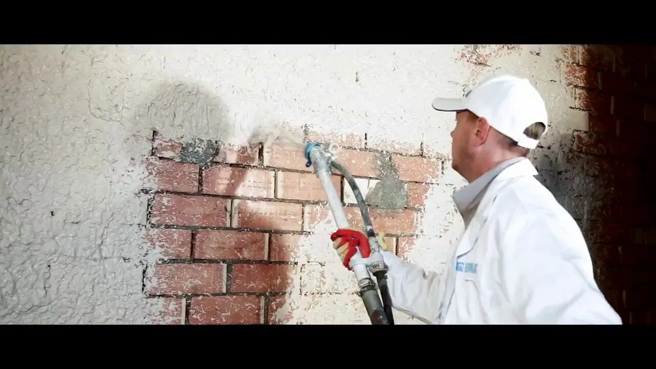 Старые маяки в стене в квартире. Штукатурка стен. Штукатурные работы 7. Штукатурка стен гипсовая волма. Штукатурщик стен.