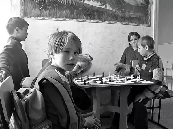 Мария монтессори в индии. Школа для умственно-отсталых детей 19 век. Школа для умственно-отсталых детей 19 век. Первая школа для умственно отсталых. Первая школа для умственно отсталых.