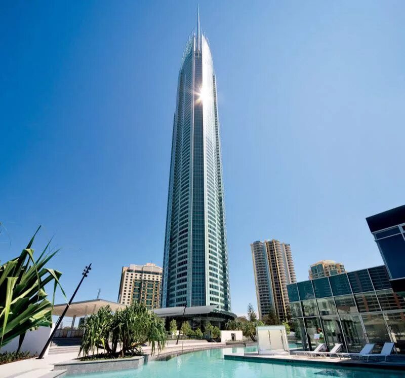 Q1 q. Австралия небоскрёб q-1. Небоскрёб q1 Tower. Небоскреб q1 Tower (Queensland number one. «Q1 Tower» в Голд-Кост.