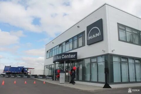 Man center