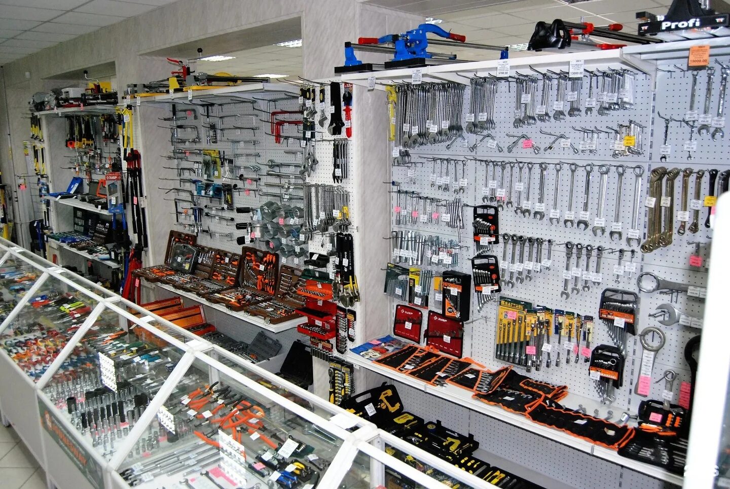 метизы крепеж. магазин партнер город елец. 001. метизы (болты, шпильки, гайки м8-м32). крепеж московская область.