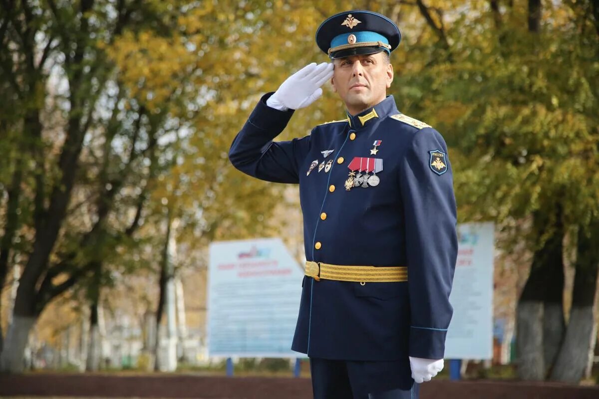 Командир это