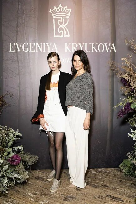 Крюкова евгения актриса биография и личная жизнь 4677777777777778889990 (11) Топ 100