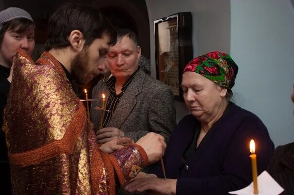 При соборовании какие слова говорят хором прихожане