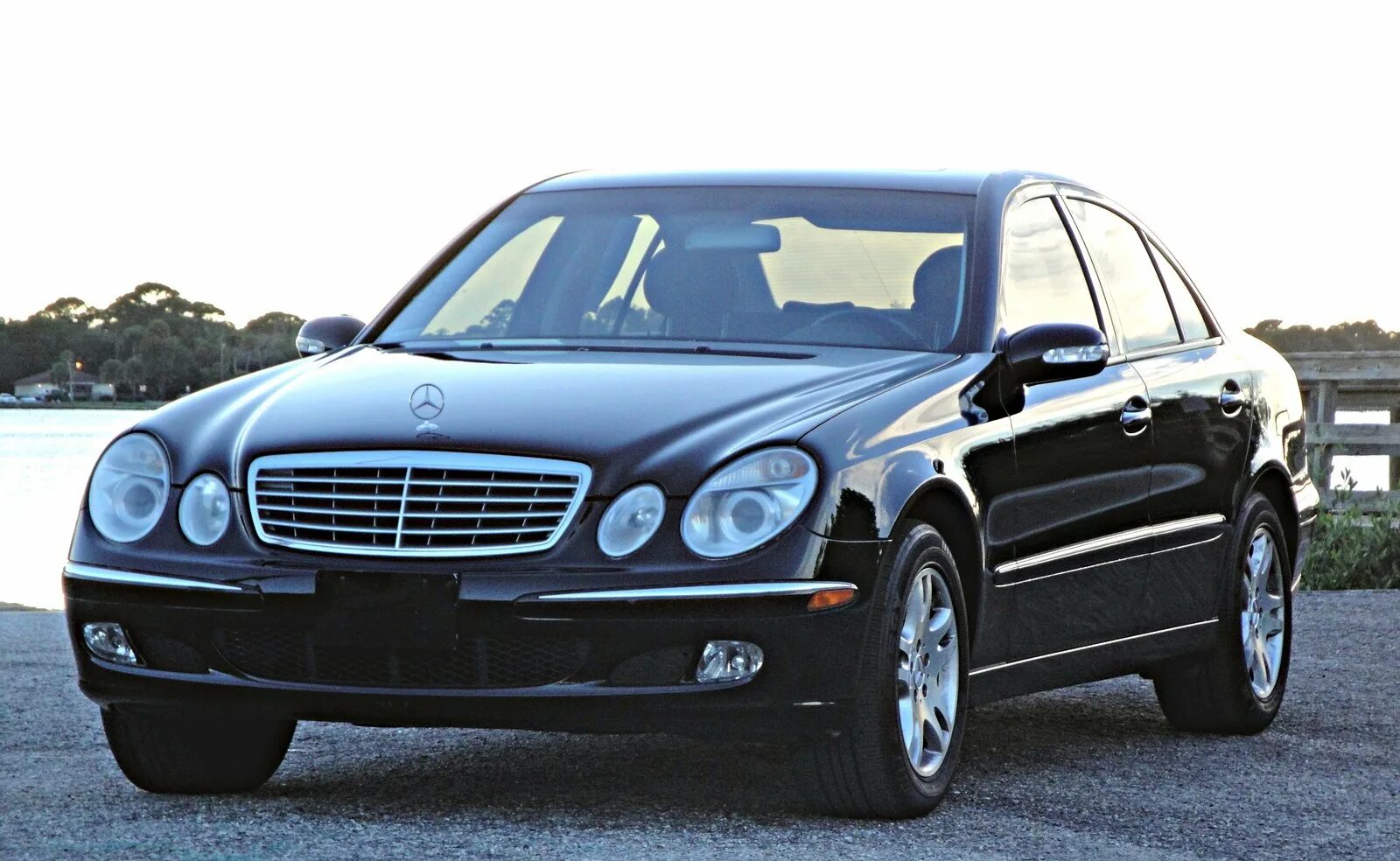 Е класс 2003 года. Мерседес бенц e320. мерседес бенц е 320. mercedes e320 2003. mercedes e class 2003.
