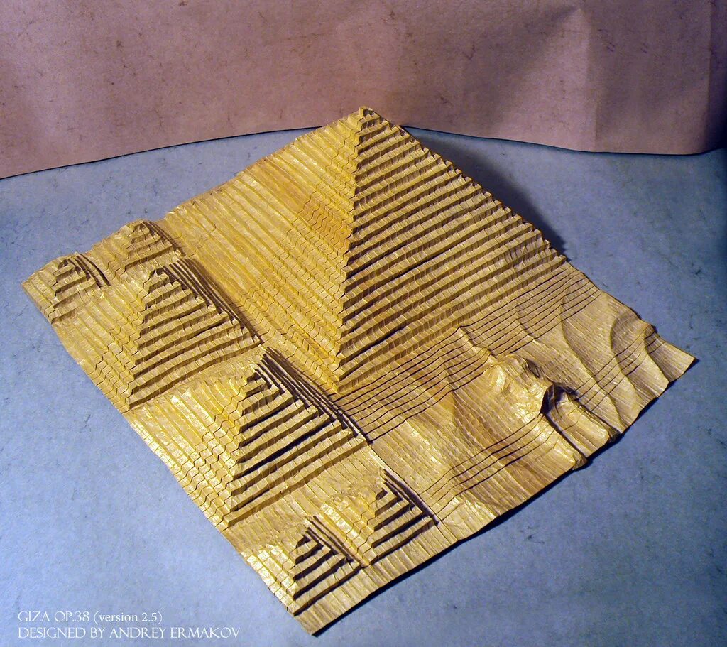 пирамидка мефферта. пирамида уноса египет. пирамида хеопса из пенопласта. мисир пирамида. пирамида хеопса 3д модель.