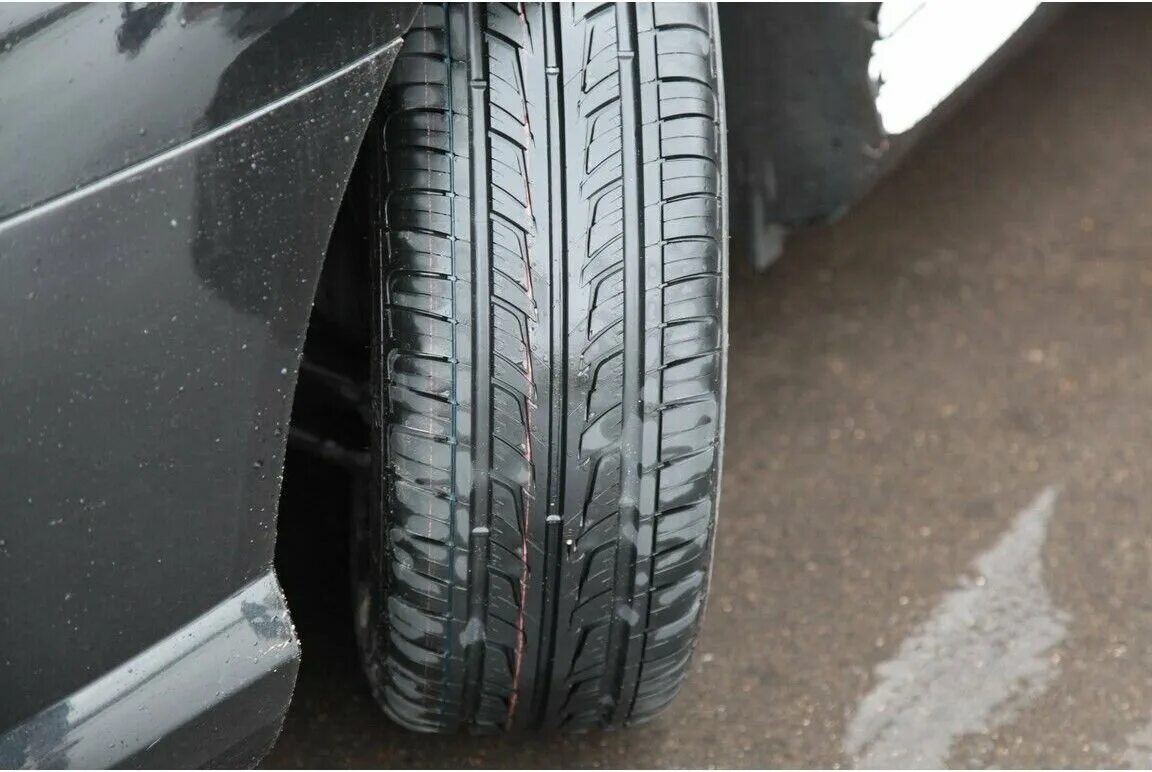 Купить резину кордиант лето. Cordiant Road Runner 185/65 r15. Cordiant Road Runner 205/60 r16. Cordiant Road Runner 175/70 r13 82h. Кордиант роад рунер летняя резина 15.