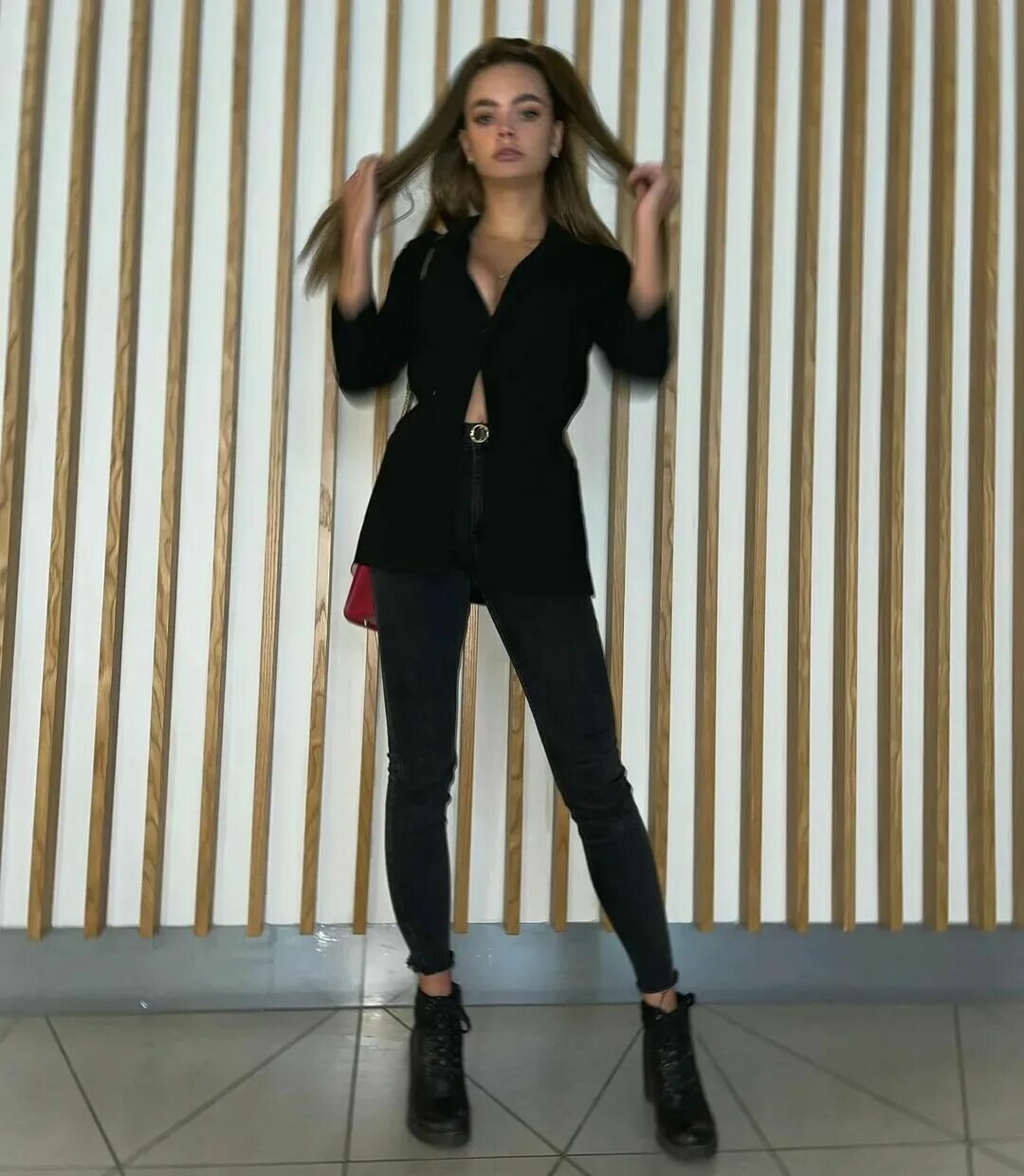 аня ищук хайп хаус. аня ищук в купальнике 2022. ания и шук. аня ищук. портрет ани ищук.