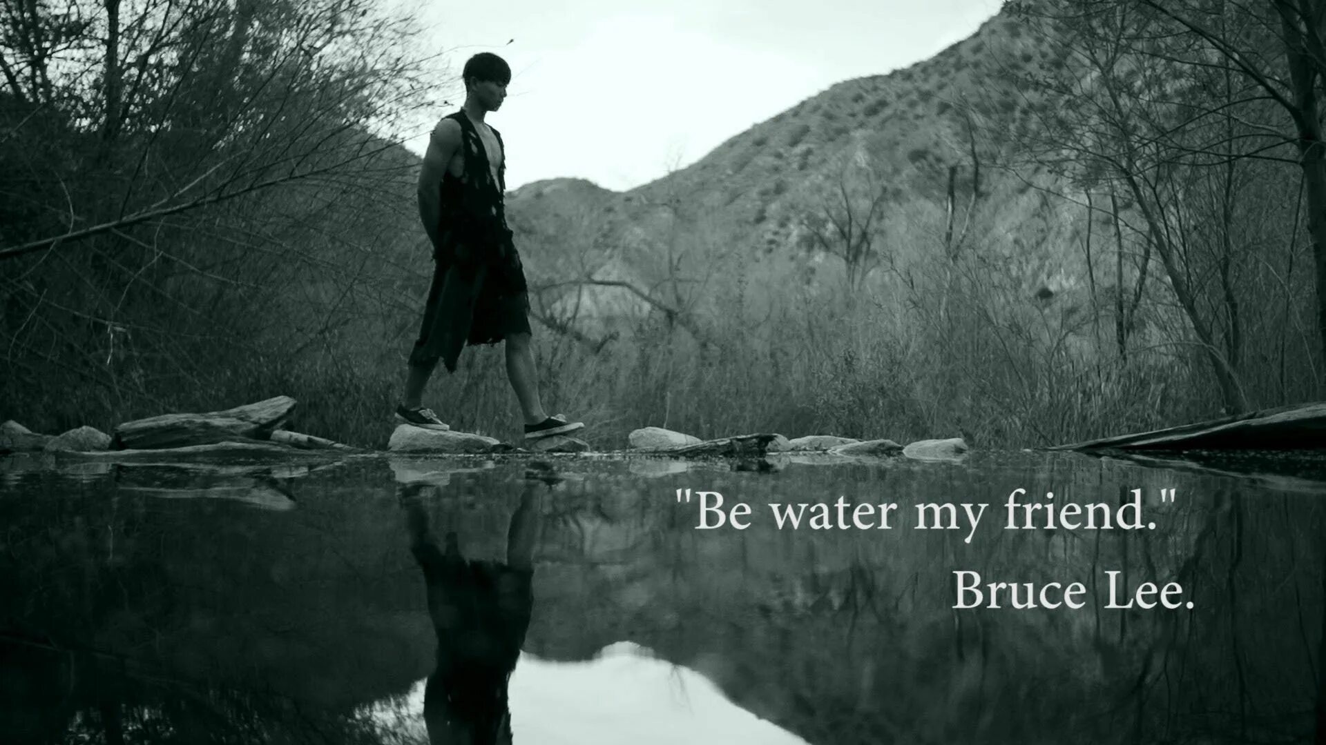 Брюс вода. Bruce Lee be Water. Be Water my friend Bruce Lee. Be Water my friend. Be Water.