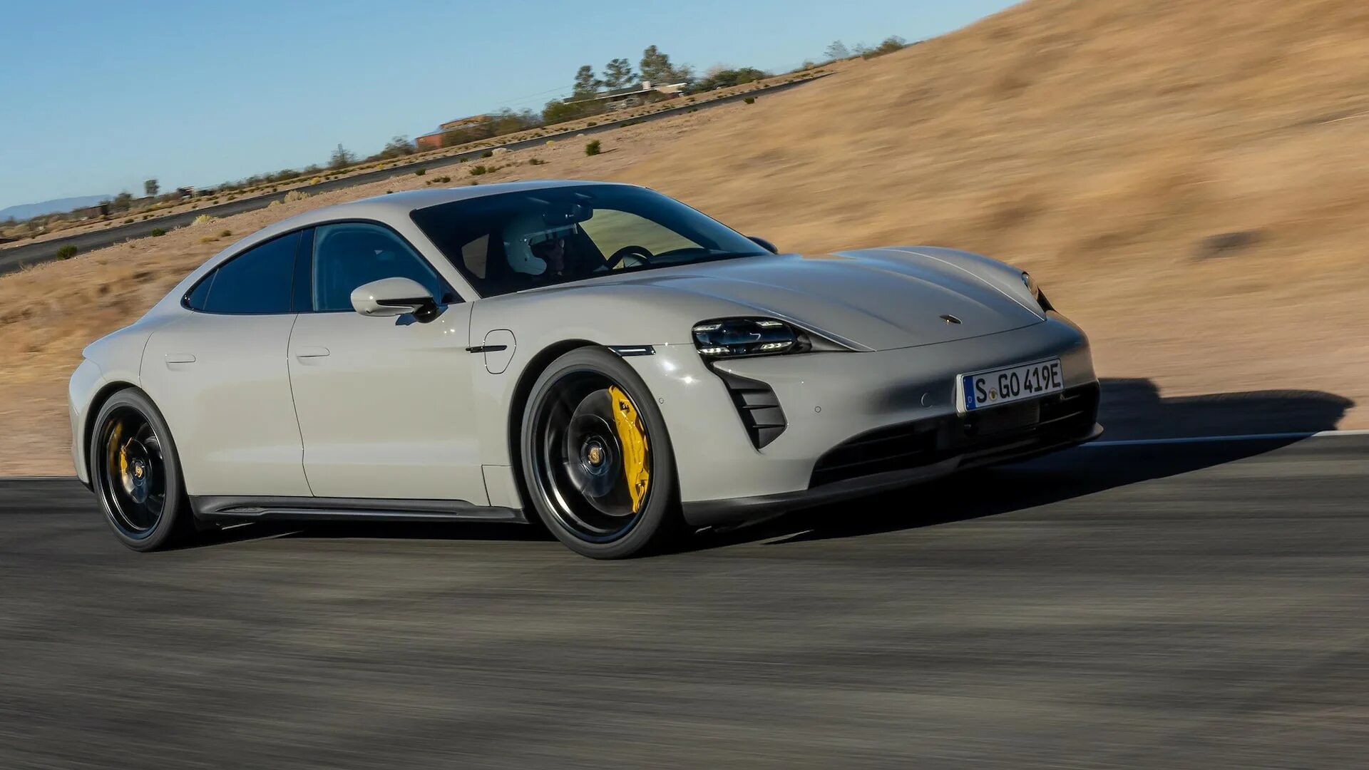 Porsche taycan серебристый. 2023 porsche taycan s cross turismo. Taycan porsche характеристики. Porsche taycan turbo s 2021. Порше 2022.