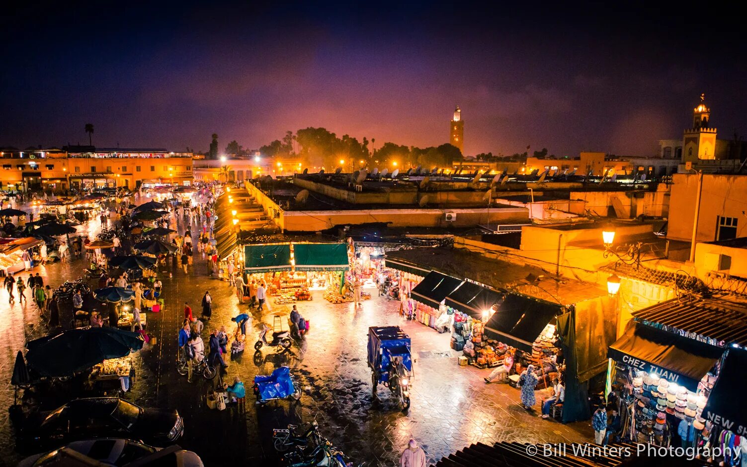 Марокко погода сейчас. Касабланка (Марокко) вечером. Марокко вечер. Марокко ночью. Касабланка ночью.