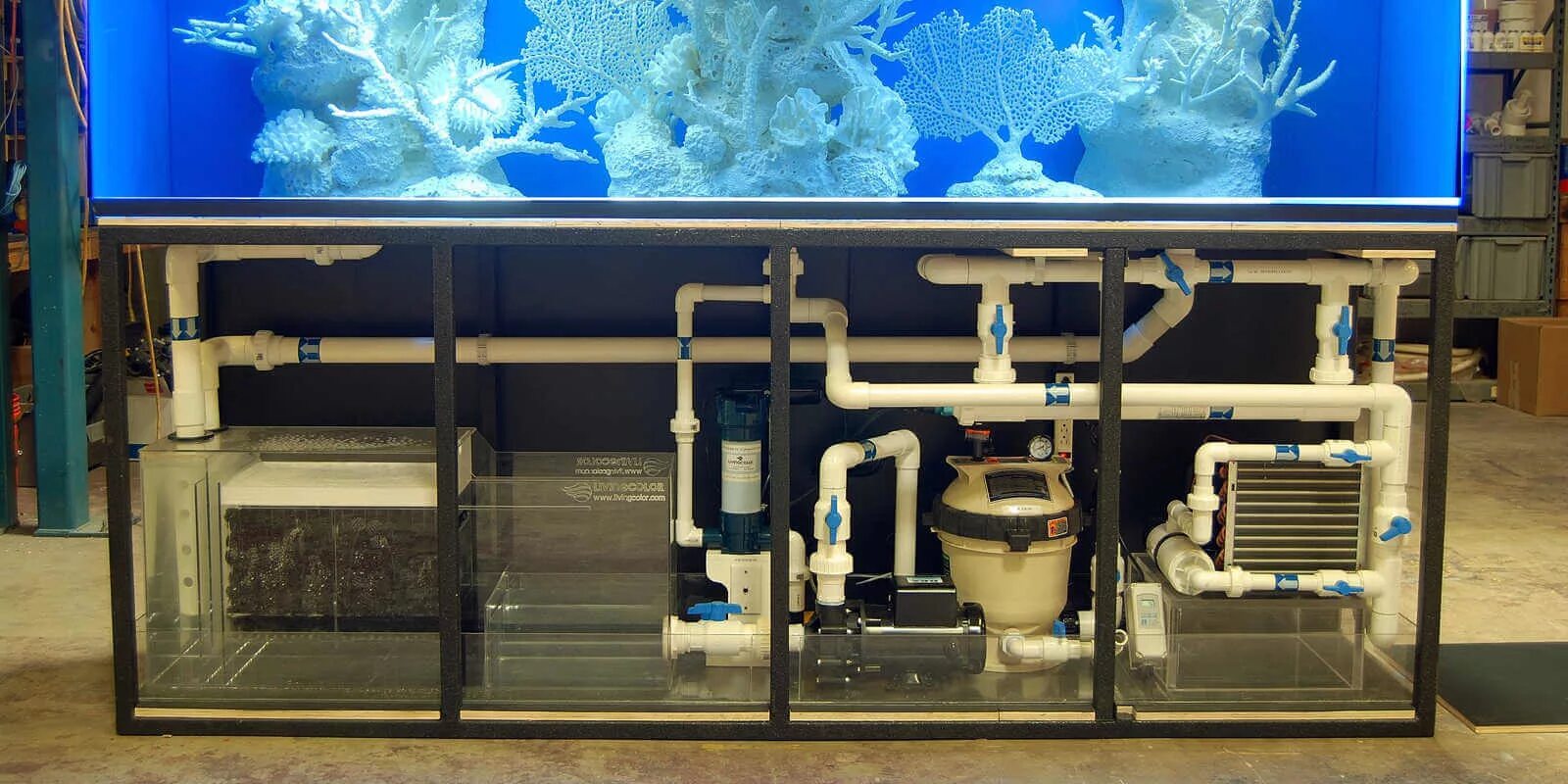 Как очистить воду в аквариуме. Juwel морской аквариум. Аквариумы Jebo система фильтрации. Фильтр для аквариума самп внешний. Система фильтрации для аквариума 500 литров.