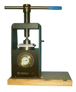 Press am