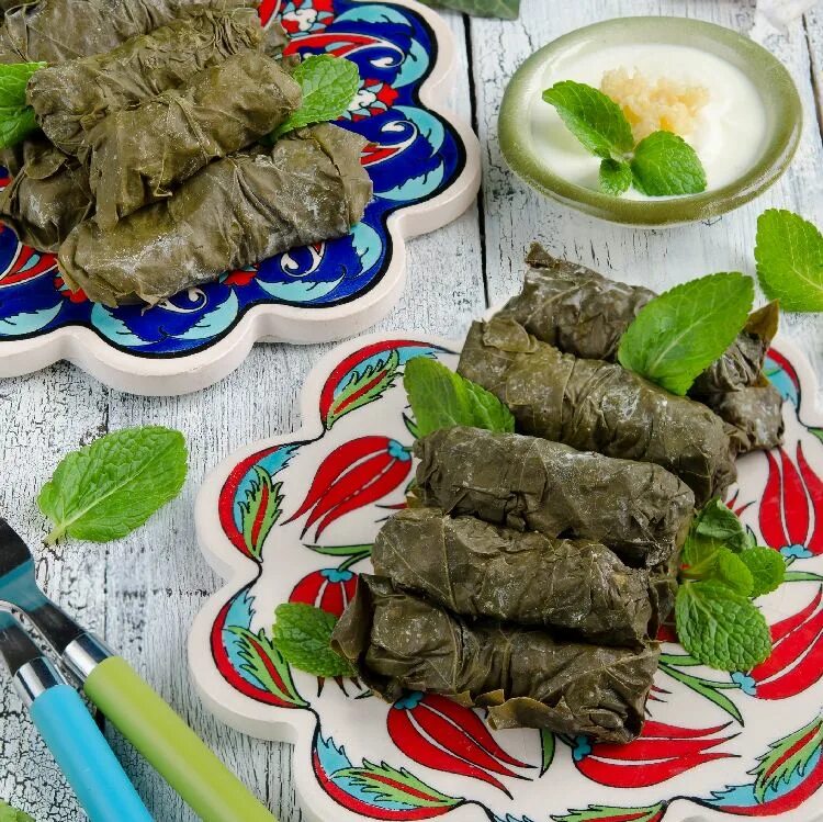 долма грузинская. долма суп. долма с виноградных листьев. долма – голубцы в виноградных листьях. долма лахоны.