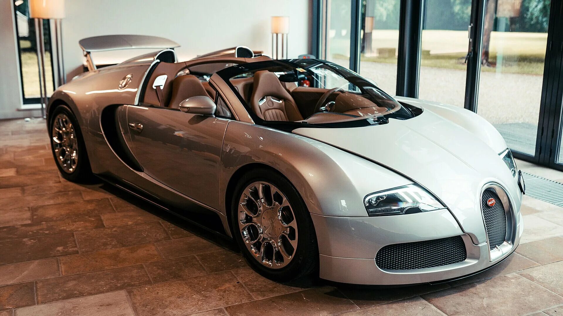 Bugatti veyron grand. 2008 Bugatti Veyron 16.4 Grand Sport. Бугатти Вейрон 2008. Bugatti Veyron 16.4. Бугатти Вейрон 2021.