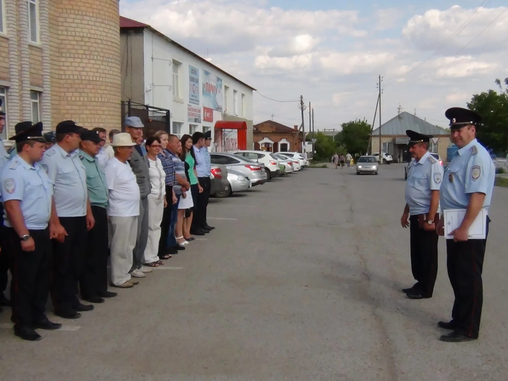 Точный прогноз погоды в кизильском. ОМВД по Кизильскому району Челябинской области. Полиция Кильского района. Полиция Кизильского района Челябинской области. Сотрудники полиции Кизильский район.