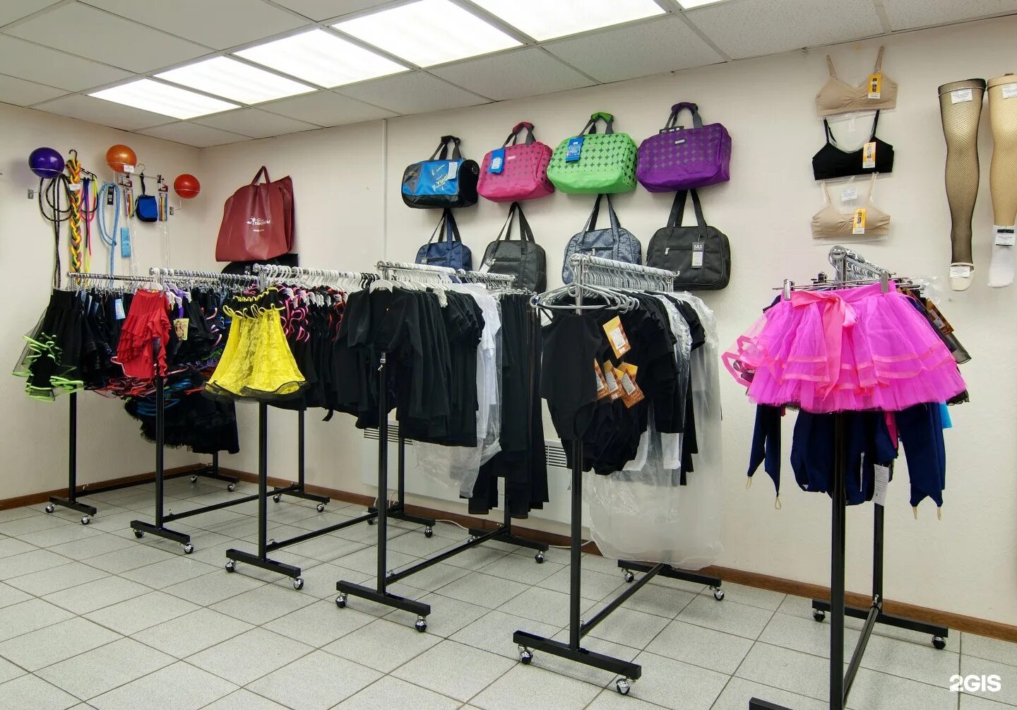танцевальный магазин на электрозаводской. магазины танцевальной одежды в москве. гришко магазин для танцев москва. магазин танцевальной обуви на автозаводской. магазин танцевальных принадлежностей.