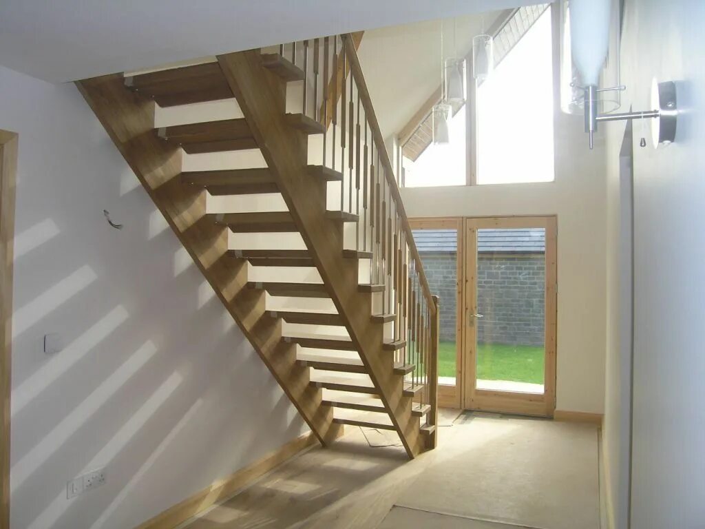 Лестницы на мансарду фото Art Symphony: The house of your dreams ! Muebles bajo escaleras, Bajo las escale