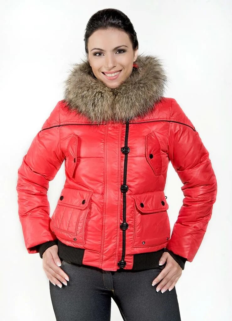 Фирмы качественных пуховиков женских. Pajar canada пуховик женский. Стеганое пальто монклер. Красивые пуховики. Куртка pajar canada.