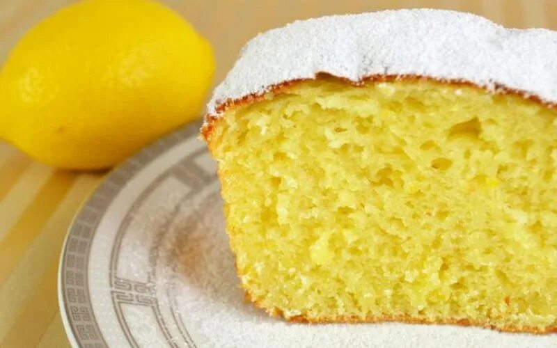 3 яйца 3 столовые ложки сахара. Монастырская кухня лимонный пирог. Лимонно творожный кекс. Пирог кекс лимонный. Творожный кекс с лимоном.