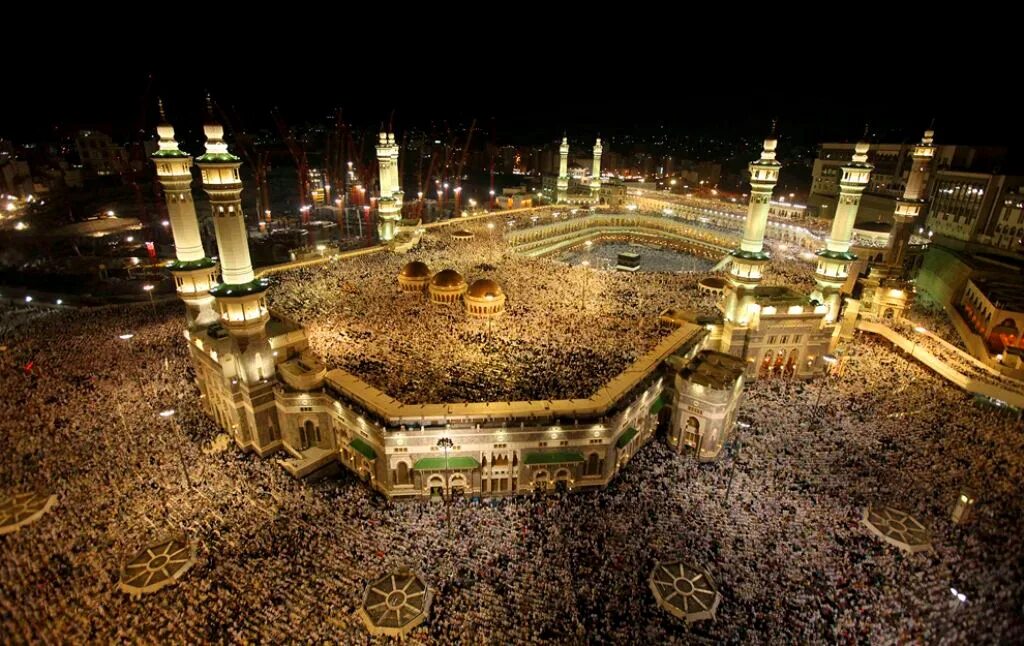 Мечеть береске атнинский район. Главный в мечети 4. Мечеть аль-харам саудовская аравия. Шейх саудовской аравии уйгур. Открытие мечети.