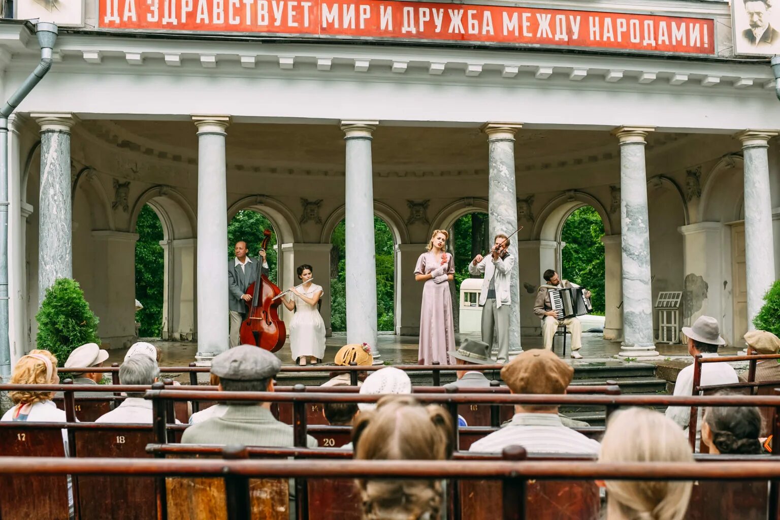 Гуськов седьмая симфония. Седьмая симфония фильм. седьмая симфония 2025. седьмая симфония шостаковича сериал. елизавета боярская седьмая симфония.