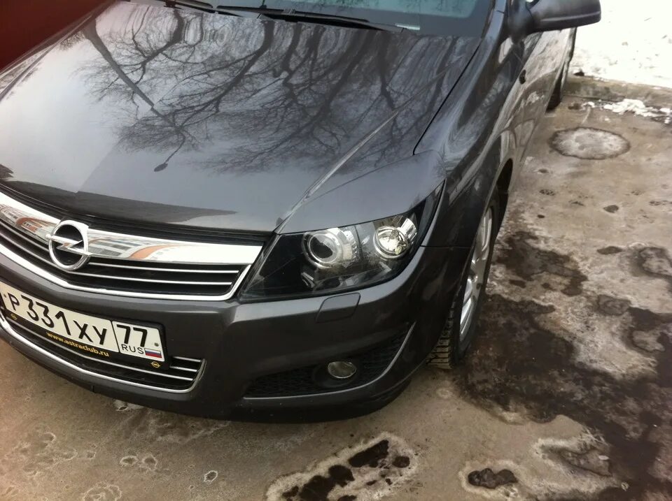 Реснички на фары opel astra h. Реснички опель. Реснички opel astra j. Реснички опель. Opel vectra c черные маски фар.