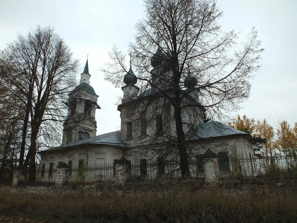 Церковь Троицы Живоначальной Костромская область. Сандогора Костромская область Церковь. Село Сандогора, Костромской район. Сандогора Костромская область деревня. Сандогорское сельское поселение