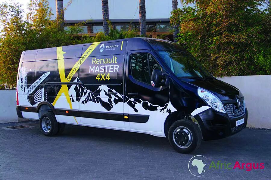 Renault работа. Renault Master 4. Рено мастер 2024. Рено мастер 2030. Renault Master 1997.