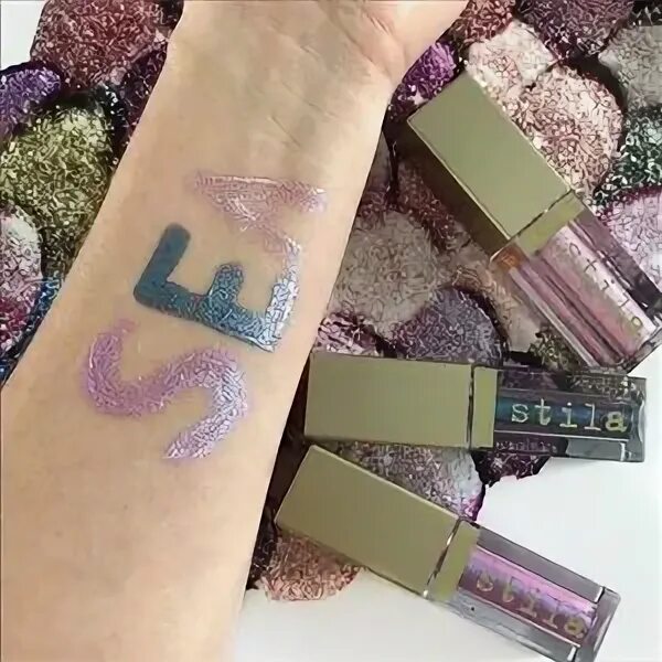 Макияж палеткой lamel meduza. Палетка медуза. Lamel meduza палетка. Ламель проф жидкий глиттер для макияжа insta liquid eyeshadow 406. Палетка теней медуза.