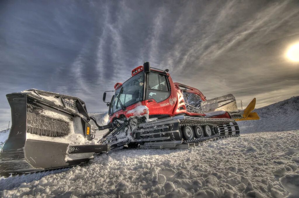 PISTENBULLY 600. PISTENBULLY 600 W Polar. Снегоуплотнительная машина Pisten Bully 600. Ратрак 600. Снегоуборщик 600