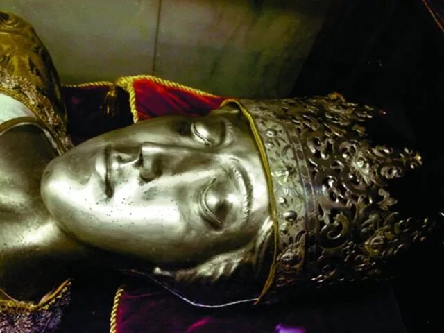 мощи святой царицы елены. мощи елены. мощи елены. мощи святой царицы елены. елена флоровская святая.