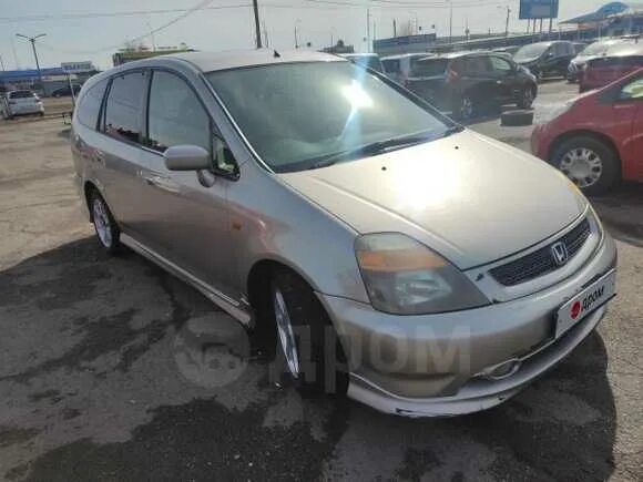 Купить хонда стрим в красноярском. Хонда стрим 2001. Honda Stream 2001 2.0. Хонда стрим 2001 ветровики. Хонда стрим 2002 2 литра глушитель.