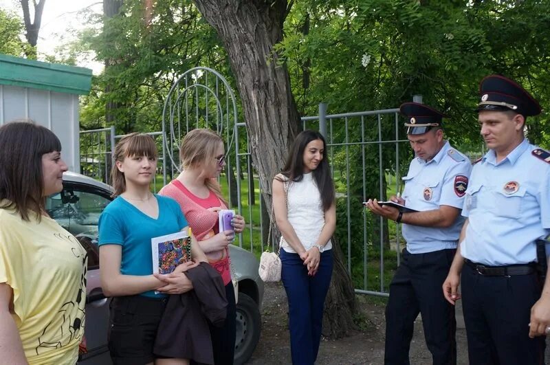 Полиция георгиевск. Айрапетян Сатеник Георгиевск. Отдел полиции Георгиевск. Сотрудники МВД Георгиевск. Георгиевский отдел МВД.