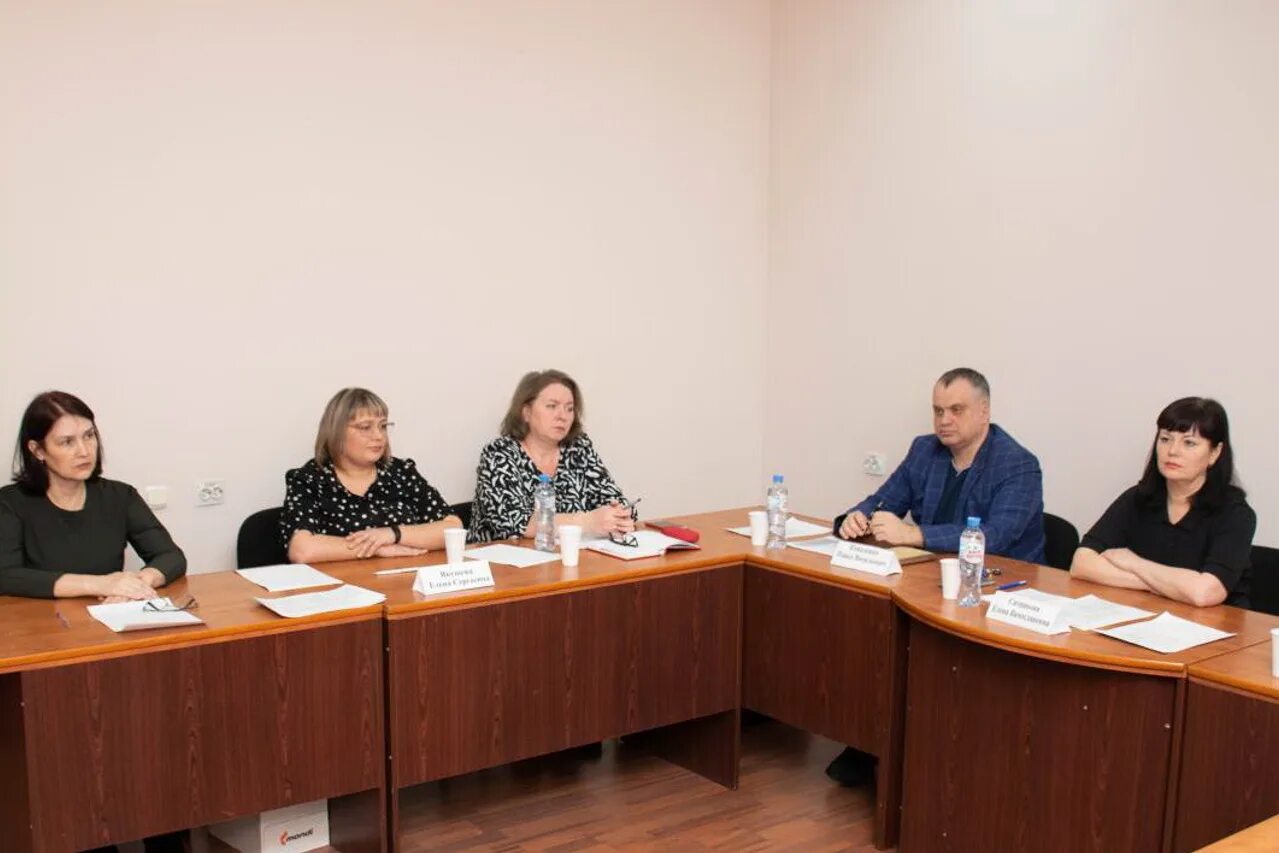 департамент образования курган. люди города кургана. последние новости города кургана. стипендии главы города кургана. образ выпускницы школы.