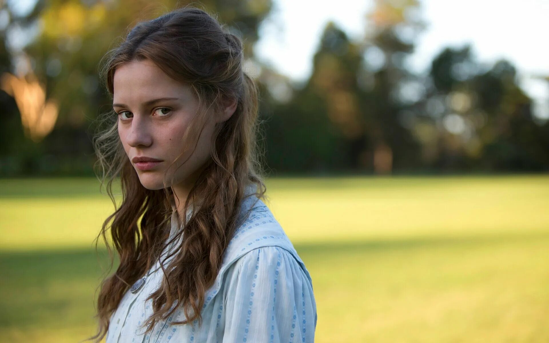 Пикник у висячей скалы фильм 2018. Пикник у висячей скалы сериал 2018. Пикник у висячей скалы фильм 2018. Пикник у висячей скалы фильм 2018. Пикник у висячей скалы 2018.