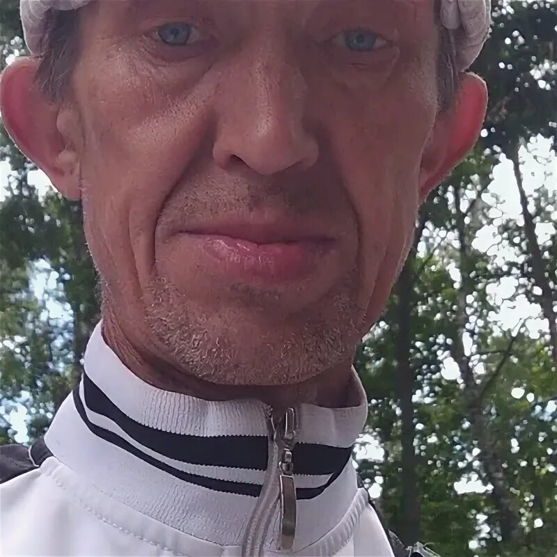 Юничел казань. Челябинск фабрика магазин юничел. Логотип компании юничел. Unichel логотип. Летняя обувь юничел.