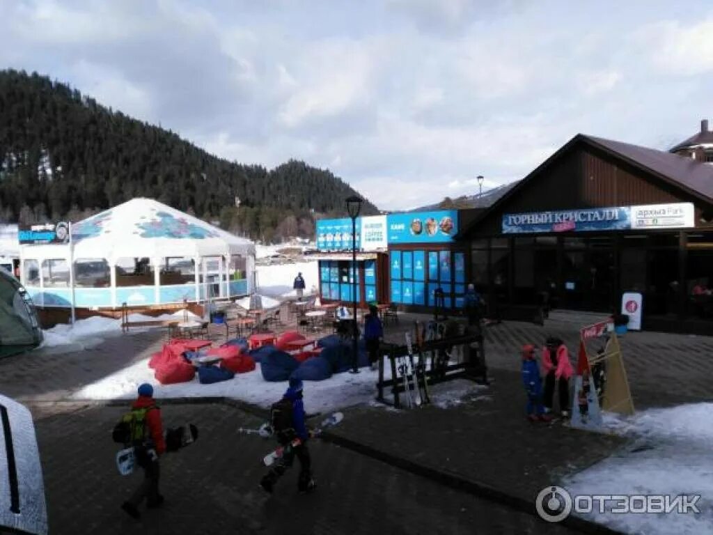 Ресторан трамплин 1650 архыз. Горный кристалл архыз ресторан. Mairi park hotel 5 архыз. Домбай метелица гостиница. Горнолыжный курорт архыз лунка ресторан.
