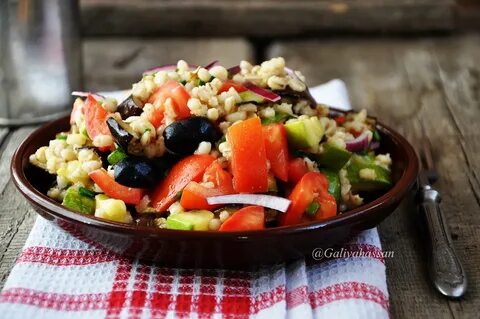 Салат с перловкой