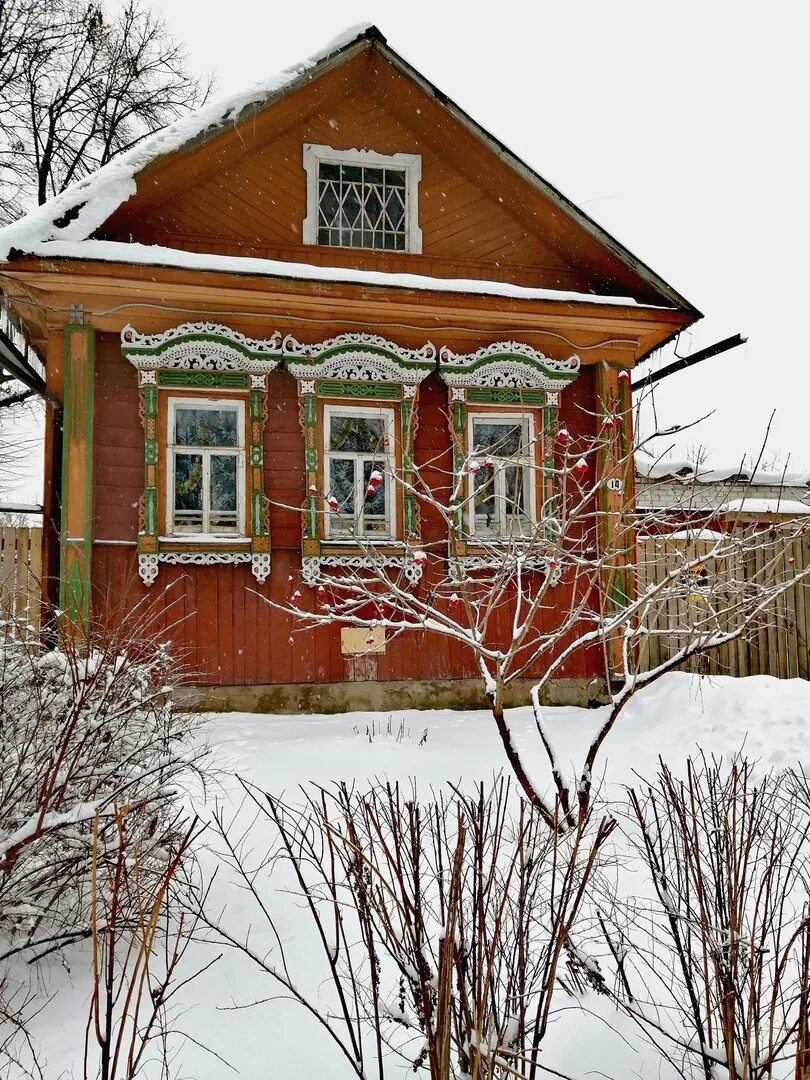 Левый берег Тутаева. Тутаев левобережье. Тутаев левый берег Ярославль. Тутаев левый берег Крестовоздвиженская 28. 128 тутаев левый берег ярославль